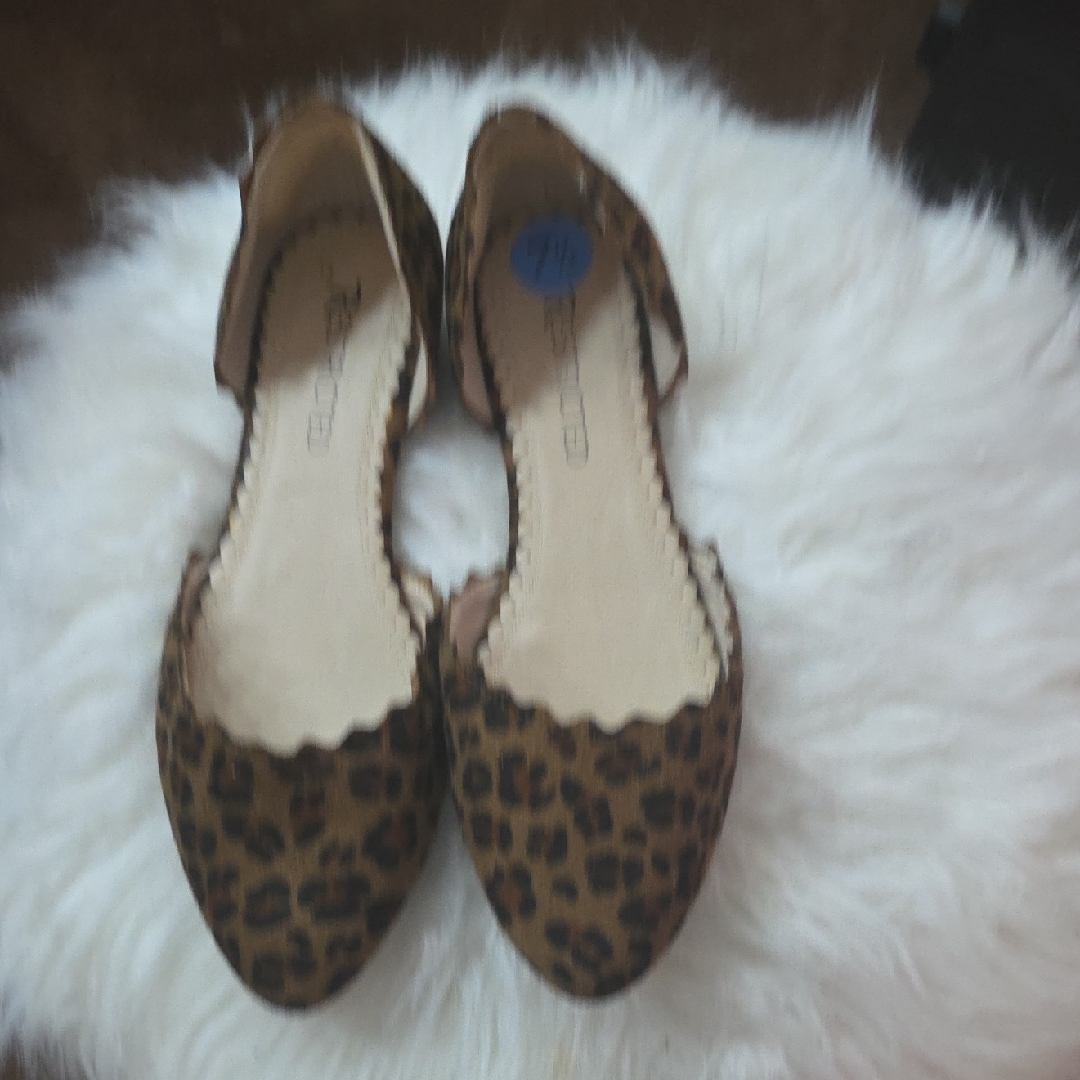 Leopard Print Womens Flats They Are New
